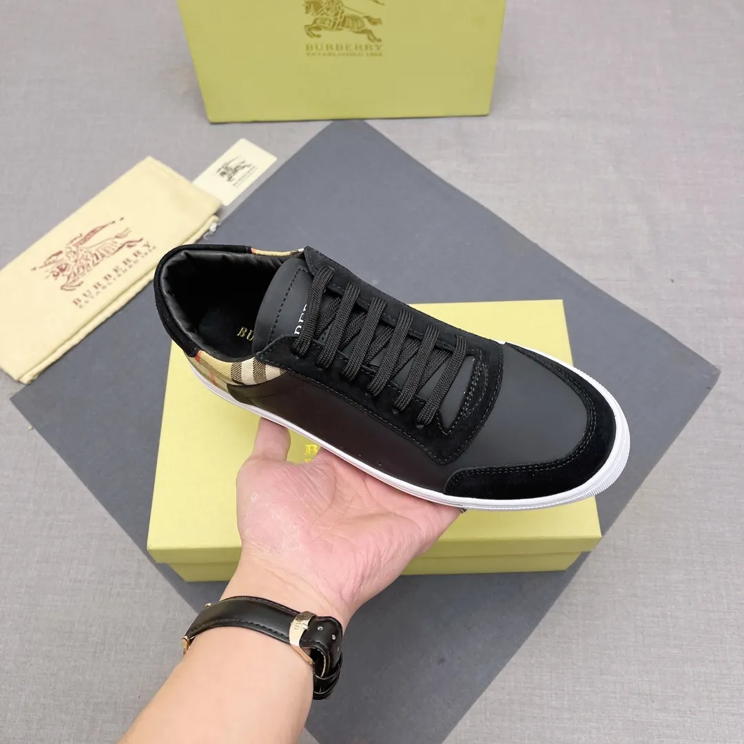P360 B men's classic low-top sneakers are reinterpreted in Vintage plaid cotton and cowhide materials, decorated with a new brand logo. First-grain cowhide lining, embossed Burberry lettering logo on the heel, original outsole! 38-44 (45 46 customized) No. 019